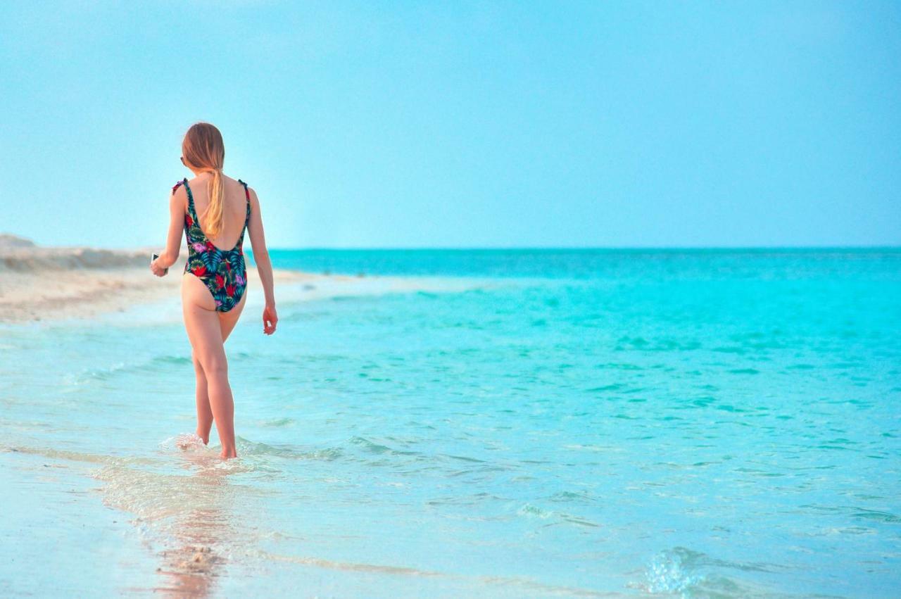 Nalaveshi Inn Huraa Buitenkant foto